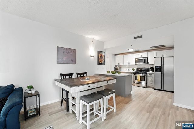 143 Morgan Street 6E, Jersey City, NJ 07302
