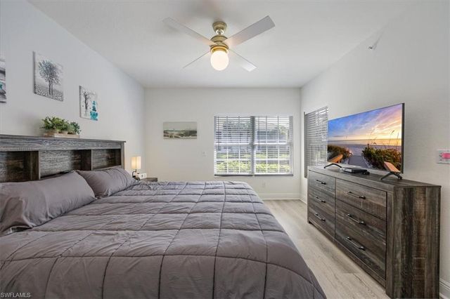 6914 Satinleaf RD N 103, Naples, FL 34109