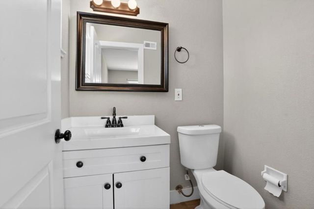 441 Sharon Court, Manteca, CA 95336