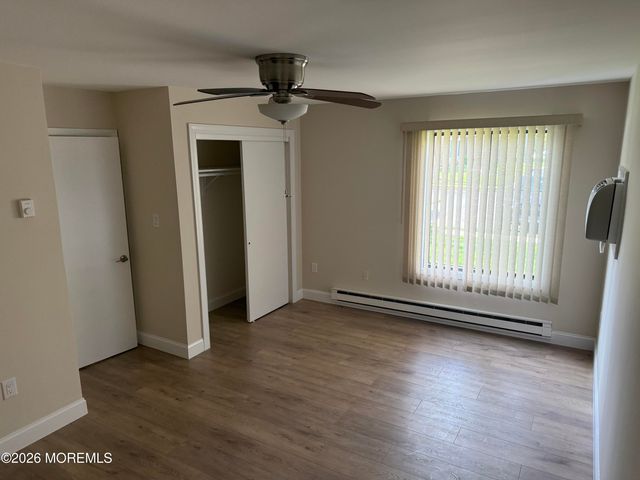 218 Medford Court A, Manalapan, NJ 07726