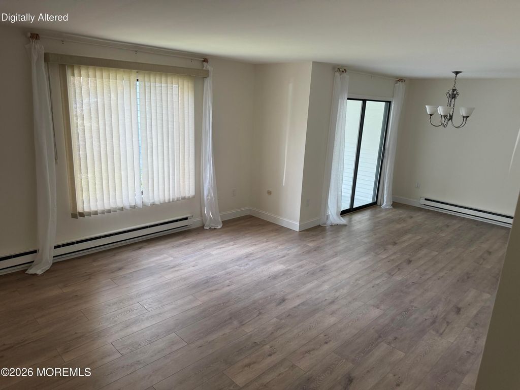 218 Medford Court A, Manalapan, NJ 07726