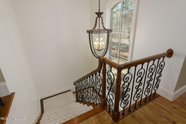 28 Fieldstone, Hattiesburg, MS 39402