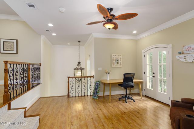 28 Fieldstone, Hattiesburg, MS 39402