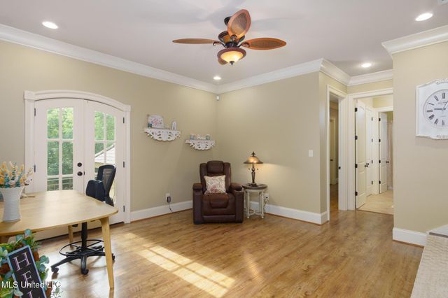 28 Fieldstone, Hattiesburg, MS 39402