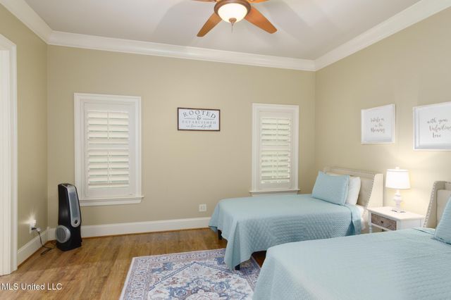 28 Fieldstone, Hattiesburg, MS 39402