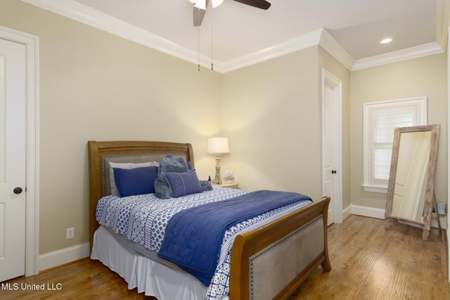 28 Fieldstone, Hattiesburg, MS 39402