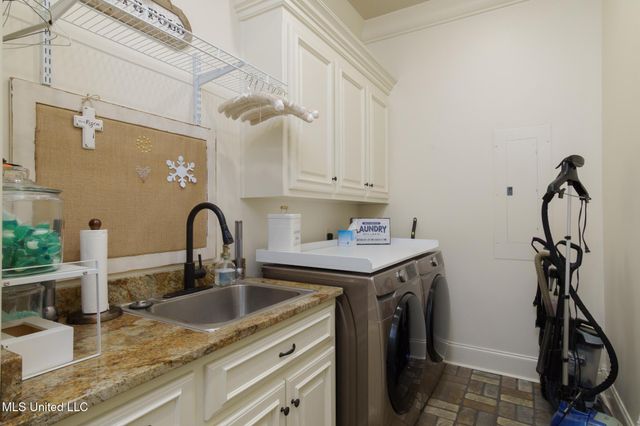 28 Fieldstone, Hattiesburg, MS 39402