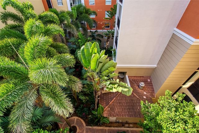 17150 N Bay Rd 2618, Sunny Isles Beach, FL 33160