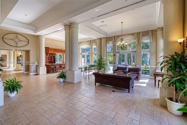 17150 N Bay Rd 2618, Sunny Isles Beach, FL 33160