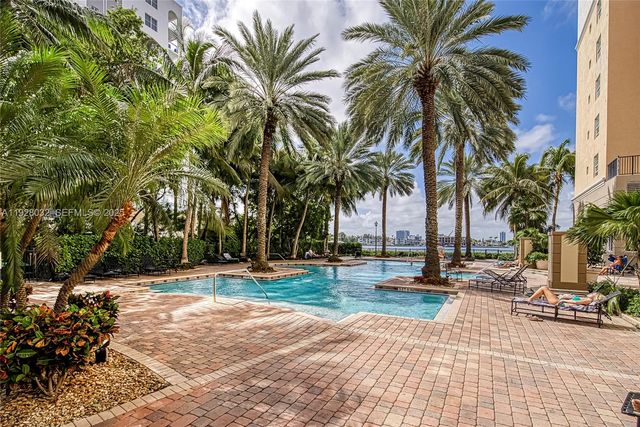 17150 N Bay Rd 2618, Sunny Isles Beach, FL 33160