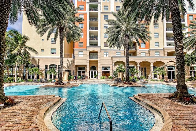 17150 N Bay Rd 2618, Sunny Isles Beach, FL 33160