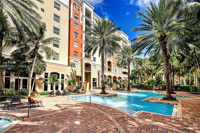 17150 N Bay Rd 2618, Sunny Isles Beach, FL 33160