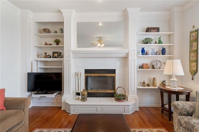 14837 Walmer Street, Overland Park, KS 66223