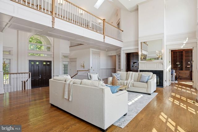 2562 CARROLLTON RD, Annapolis, MD 21403