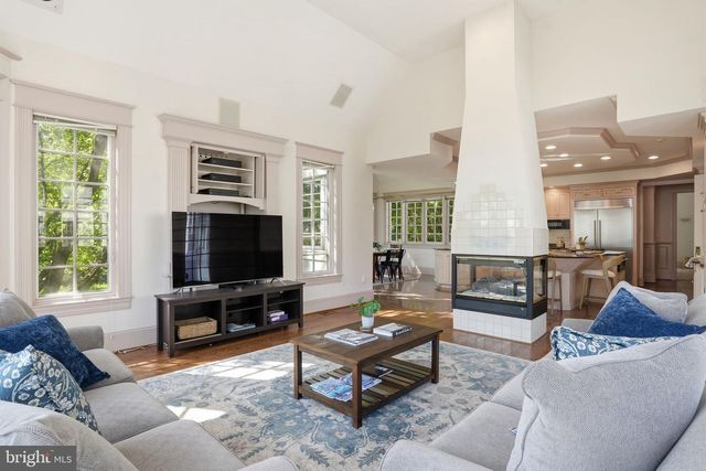 2562 CARROLLTON RD, Annapolis, MD 21403