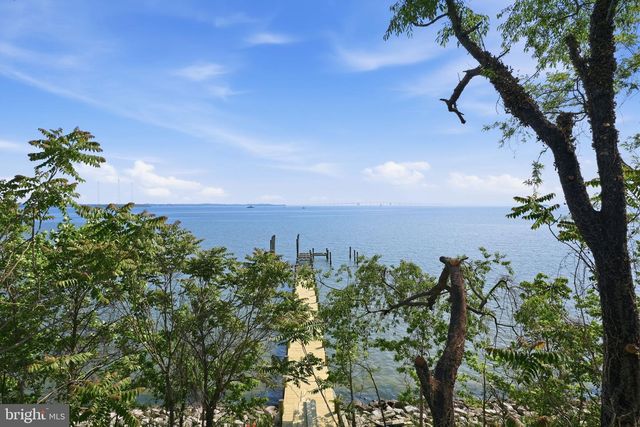 2562 CARROLLTON RD, Annapolis, MD 21403