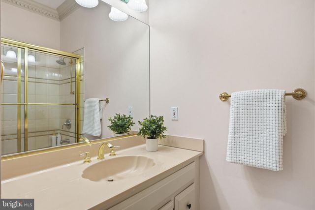 2562 CARROLLTON RD, Annapolis, MD 21403