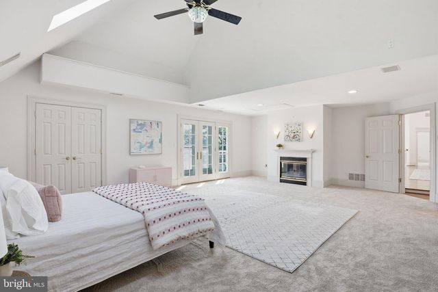 2562 CARROLLTON RD, Annapolis, MD 21403