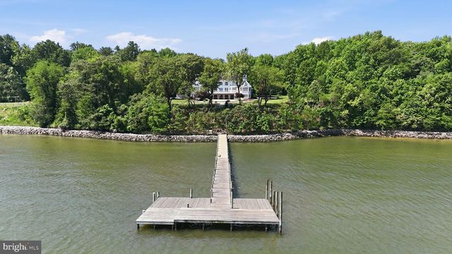 2562 CARROLLTON RD, Annapolis, MD 21403