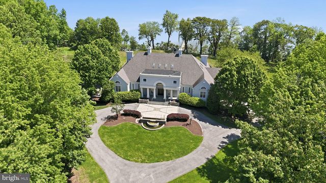 2562 CARROLLTON RD, Annapolis, MD 21403