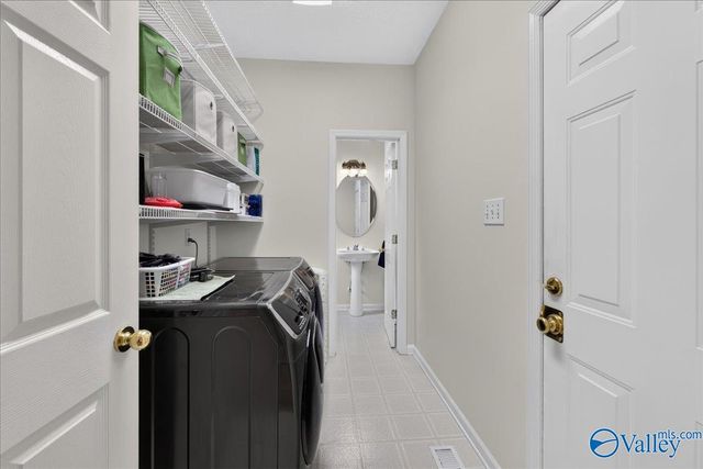 135 Pebblebrook Circle, Madison, AL 35758