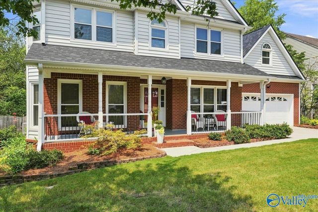 135 Pebblebrook Circle, Madison, AL 35758