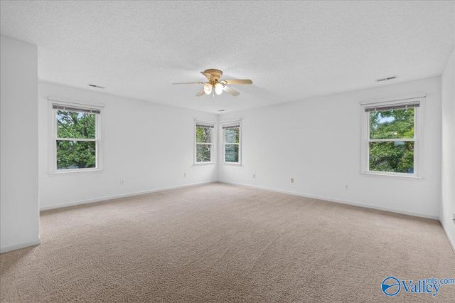135 Pebblebrook Circle, Madison, AL 35758