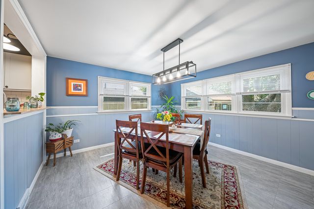 7816 Blazer Avenue, Justice, IL 60458