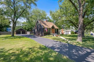 7816 Blazer Avenue, Justice, IL 60458