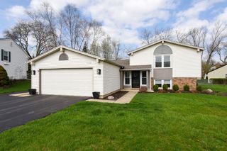 1112 N Old Bridge Road, Palatine, IL 60067