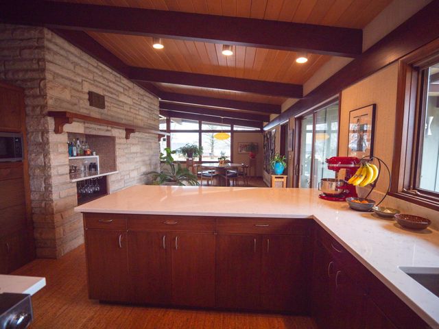521 Sunset Place, Charles City, IA 50616
