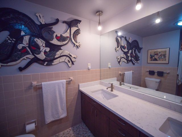 521 Sunset Place, Charles City, IA 50616