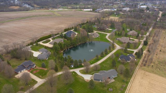 521 Sunset Place, Charles City, IA 50616