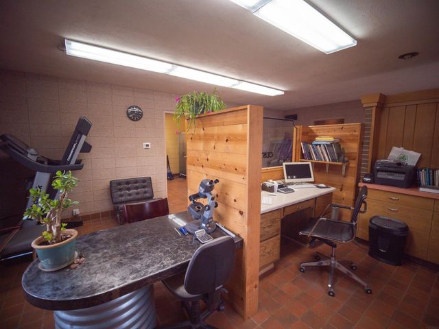 521 Sunset Place, Charles City, IA 50616