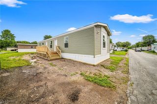 44 Eddie Road, Madison, OH 44057