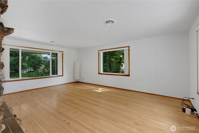 6006 48th Avenue E, Tacoma, WA 98443
