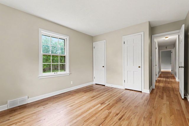 1725 Avalon Avenue, Saginaw Twp, MI 48638