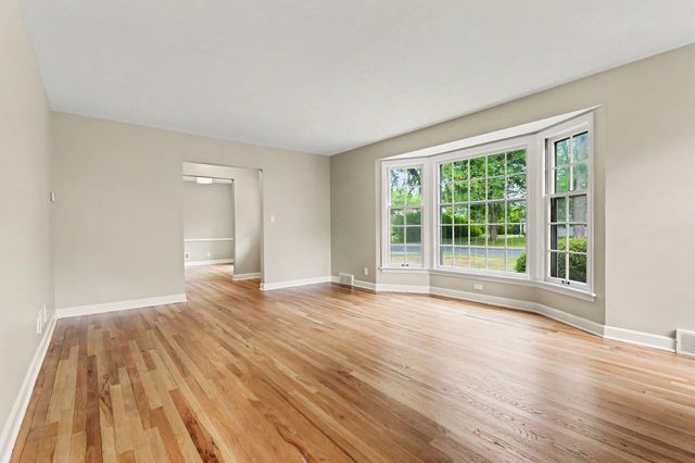 1725 Avalon Avenue, Saginaw Twp, MI 48638