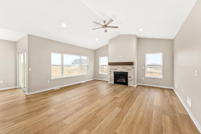 1508 Mila WAY, Burlington, WI 53105