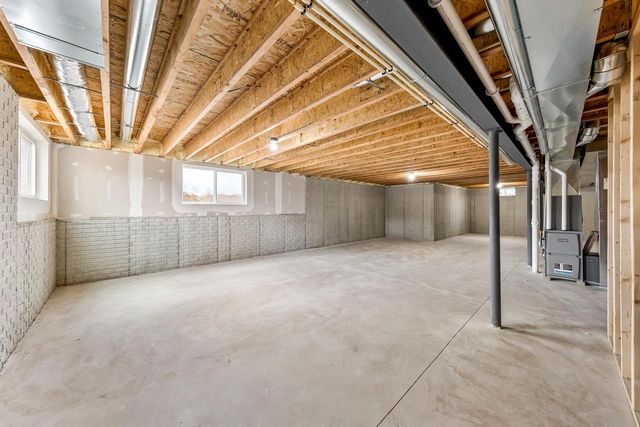 1508 Mila WAY, Burlington, WI 53105