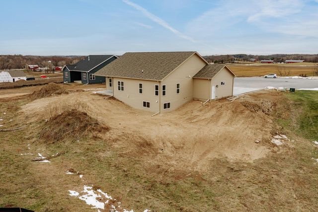 1508 Mila WAY, Burlington, WI 53105