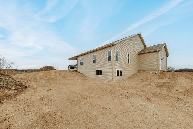 1508 Mila WAY, Burlington, WI 53105