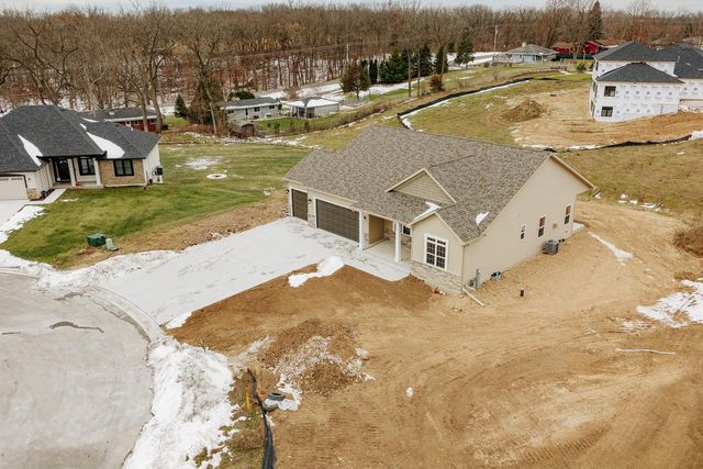 1508 Mila WAY, Burlington, WI 53105