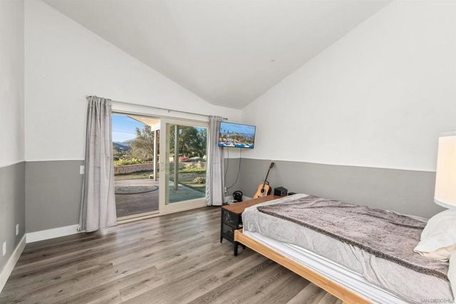 580 582 South Grade, Alpine, CA 91901