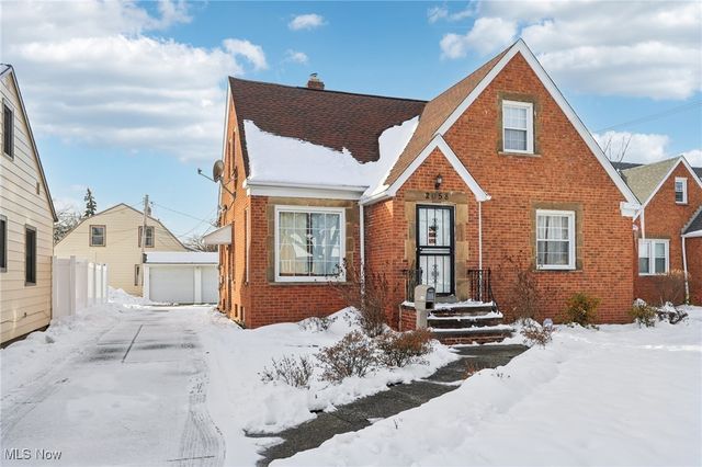 2058 Miramar Boulevard, South Euclid, OH 44121