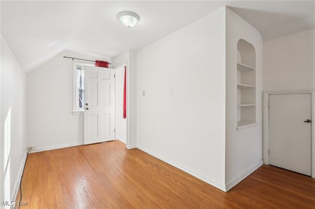 2058 Miramar Boulevard, South Euclid, OH 44121