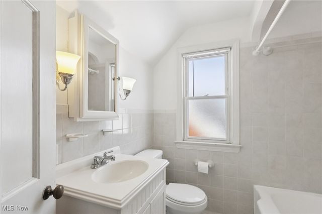 2058 Miramar Boulevard, South Euclid, OH 44121