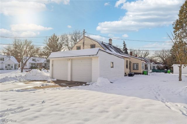 2058 Miramar Boulevard, South Euclid, OH 44121