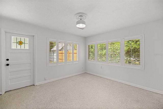 2620 NW 11TH AVENUE, Gainesville, FL 32605