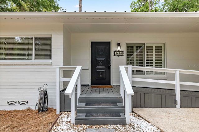 2620 NW 11TH AVENUE, Gainesville, FL 32605